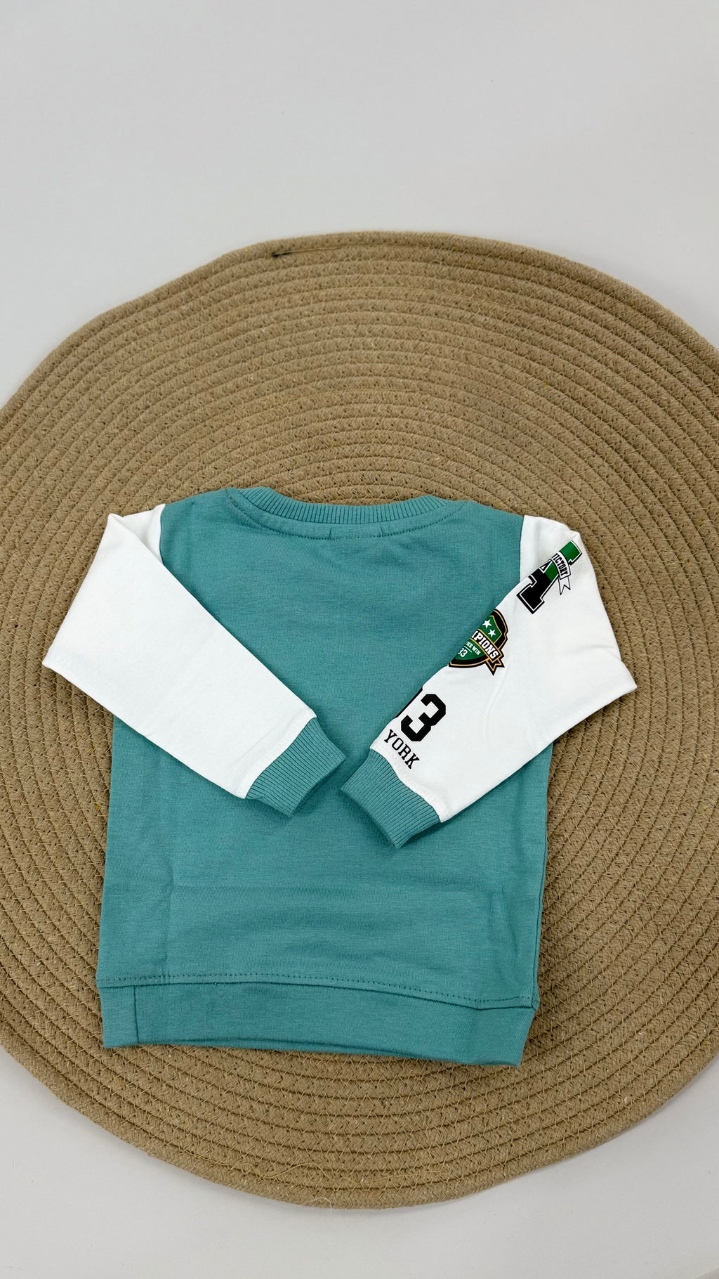 Long sleeves for boys