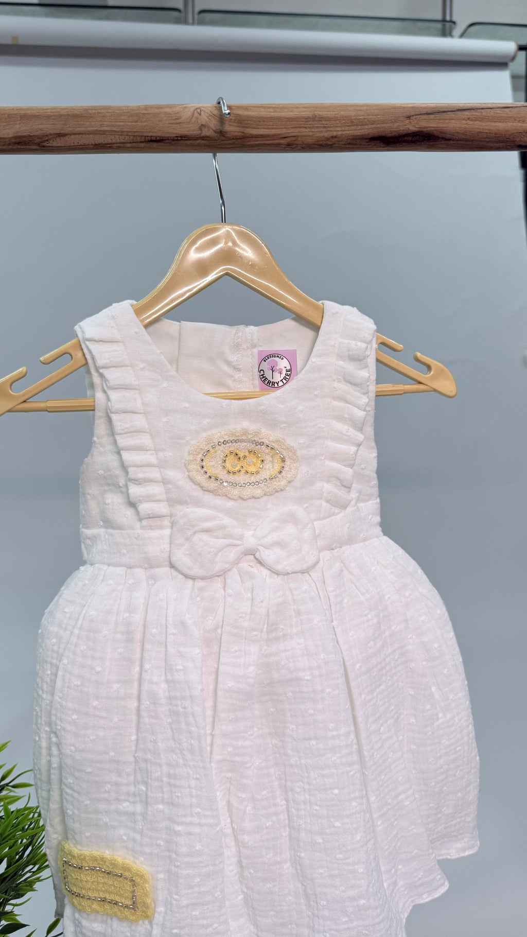 Linen Style for Girls