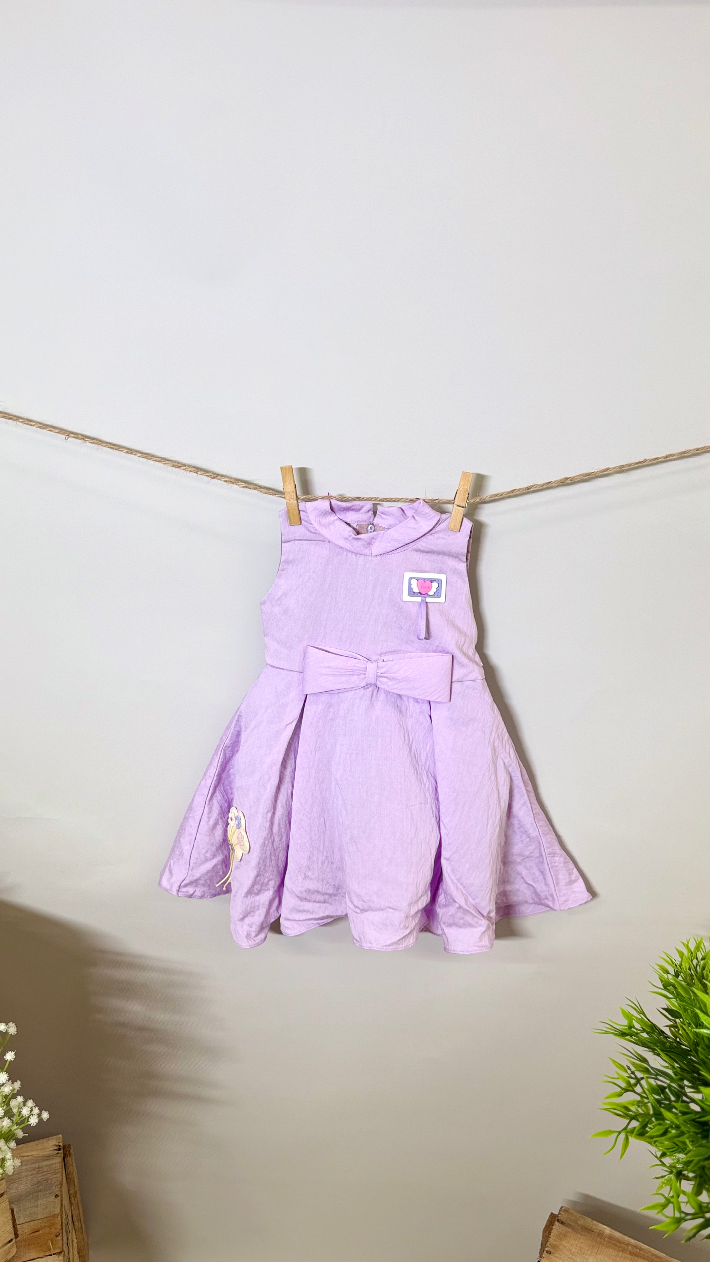 Main character dress