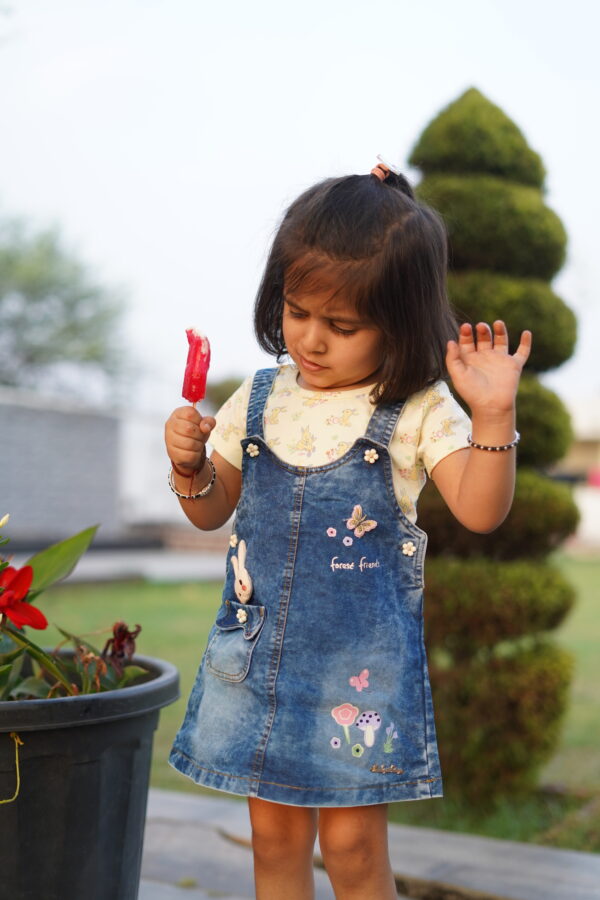 Dungaree Love? - Image 3